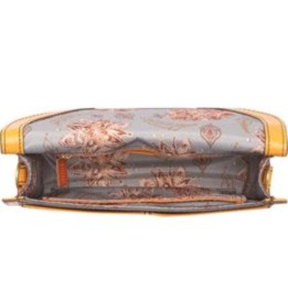 BNWT HOBO Convertible Crossbody/Belt Leather in Mustard! Retails $218 - Picture 6 of 7